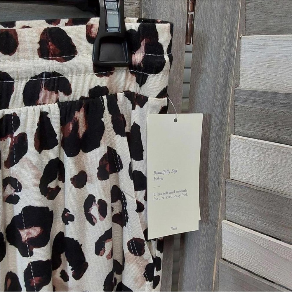 XXL Lounge Bottoms Leopard Print Pants - Picture 6 of 6